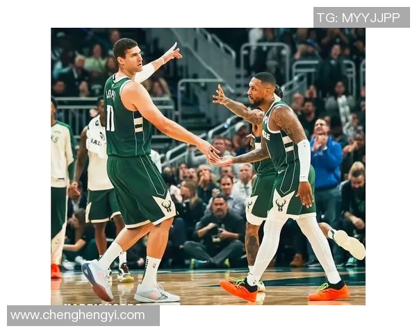 雄鹿力克强敌魔术，字母哥赛后忍不住露出坏笑与队友击掌